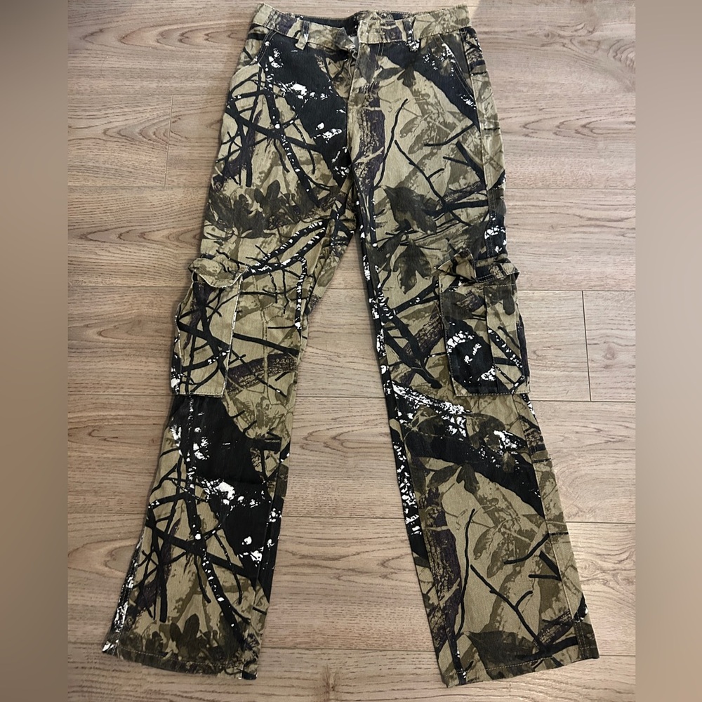 Camouflage Cargo Jeans